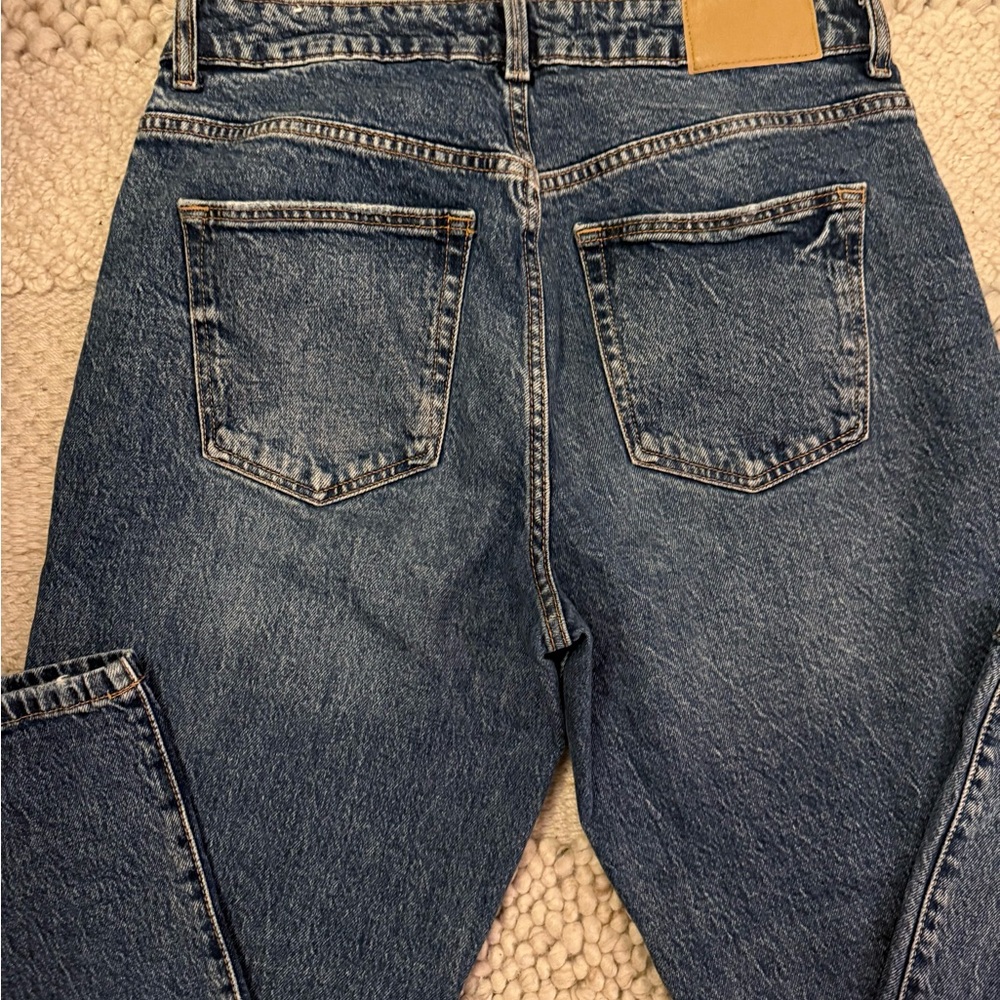 NWOT - High rise slim mom jeans - size 30 - Picture 6 of 9